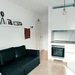 Maria Apartman *